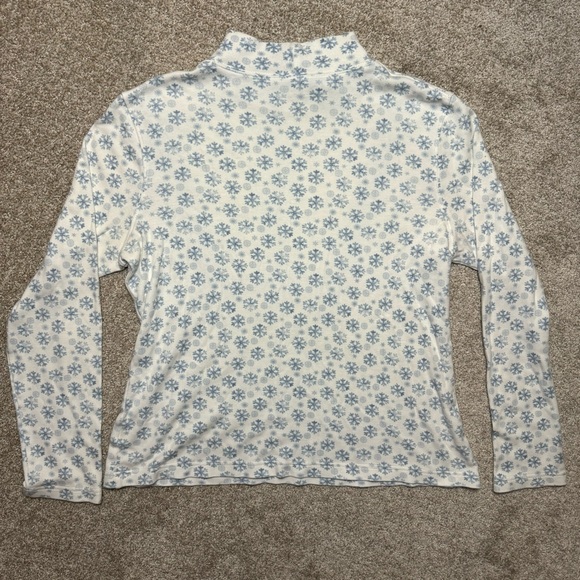 Blue Snowflake Vintage Turtleneck Top - Picture 4 of 4